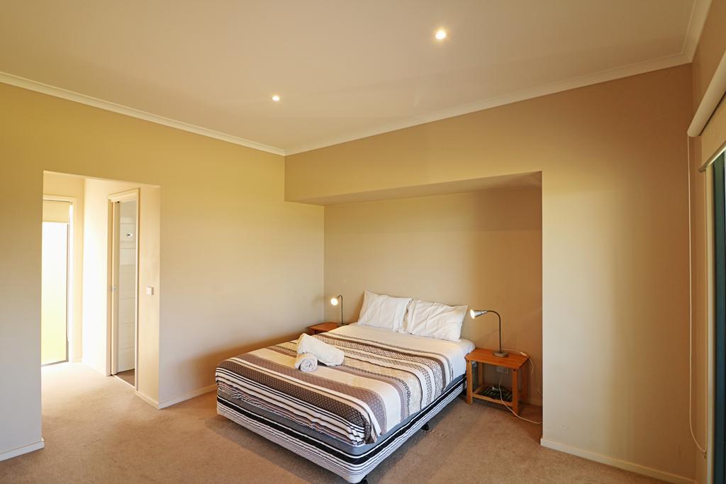 Saltwater Apartments Eden Exterior foto